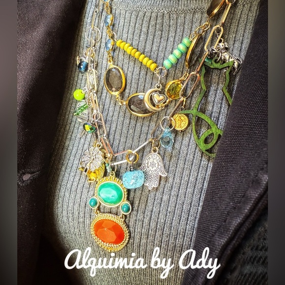 Layered multi color charms necklace with blue gemstones - Picture 2 of 6